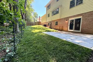 10303 Nantucket Ct, Fairfax, VA 22032 - Photo 3