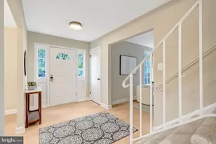 10303 Nantucket Ct, Fairfax, VA 22032 - Photo 3