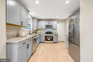 10303 Nantucket Ct, Fairfax, VA 22032 - Photo 15