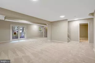 10303 Nantucket Ct, Fairfax, VA 22032 - Photo 43