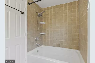 13800 Sauterne Way, Chantilly, VA 20151 - Photo 17