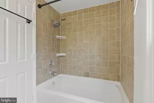 13800 Sauterne Way, Chantilly, VA 20151 - Photo 17