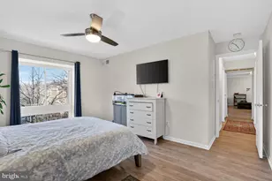 10200 Bushman Dr, Oakton, VA 22124 - Photo 17