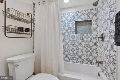 10200 Bushman Drive #121, Oakton, VA 22124 - Photo 13