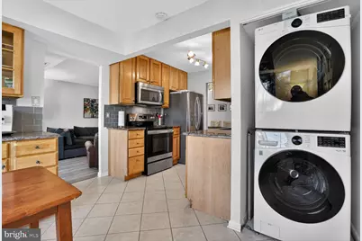 10200 Bushman Drive #121, Oakton, VA 22124 - Photo 9