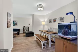 10200 Bushman Dr, Oakton, VA 22124 - Photo 3