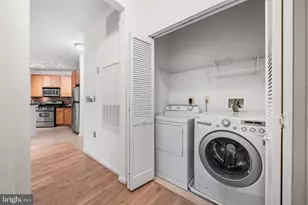 2665 Prosperity Ave, Fairfax, VA 22031 - Photo 17