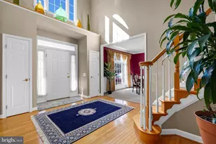 7366 Hunters Oak Ct, Springfield, VA 22150 - Photo 7