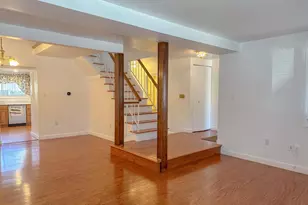 13327 Schwenger Pl, Herndon, VA 20170 - Photo 5