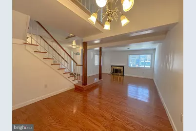 13327 Schwenger Place, Herndon, VA 20170 - Photo 7