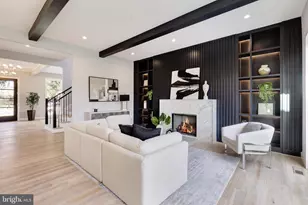 125 Casmar St SE, Vienna, VA 22180 - Photo 5