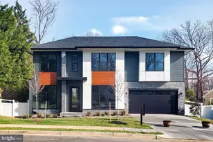 125 Casmar St SE, Vienna, VA 22180 - Photo 1