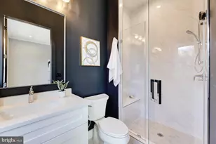 125 Casmar St SE, Vienna, VA 22180 - Photo 15