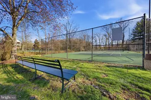 6611 E Wakefield Dr, Alexandria, VA 22307 - Photo 23