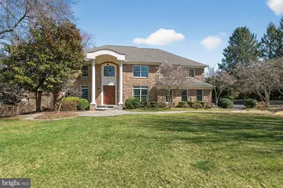 9012 Old Dominion Drive, McLean, VA 22102 - Photo 3