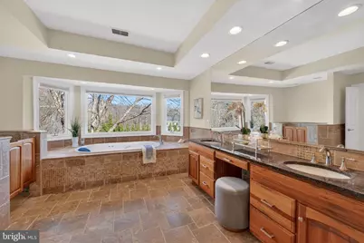 9012 Old Dominion Drive, McLean, VA 22102 - Photo 33