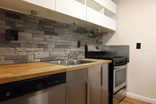 5709 Indian Ct, Alexandria, VA 22303 - Photo 9