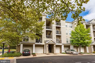 5105 Travis Edward Way #E, Centreville, VA 20120 - Photo 33