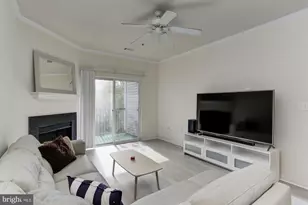 5105 Travis Edward Way, Centreville, VA 20120 - Photo 3