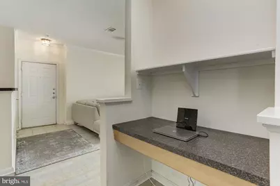 5105 Travis Edward Way #E, Centreville, VA 20120 - Photo 19