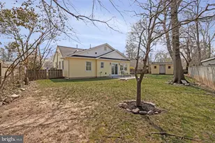 6920 Kenfig Dr, Falls Church, VA 22042 - Photo 33