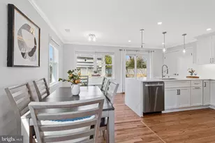 6920 Kenfig Dr, Falls Church, VA 22042 - Photo 7