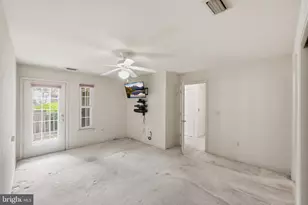 5601 Willoughby Newton Dr, Centreville, VA 20120 - Photo 25