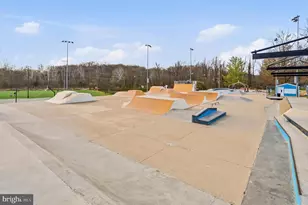 5404 Nutting Dr, Springfield, VA 22151 - Photo 41