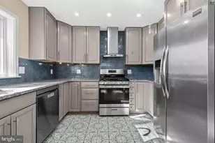 5404 Nutting Dr, Springfield, VA 22151 - Photo 13