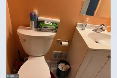 210 Courthouse Circle SW, Vienna, VA 22180 - Photo 51