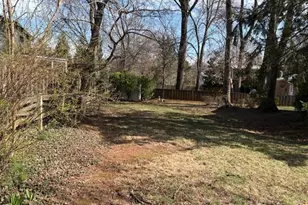 210 Courthouse Cir SW, Vienna, VA 22180 - Photo 23