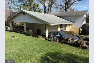 210 Courthouse Circle SW, Vienna, VA 22180 - Photo 7