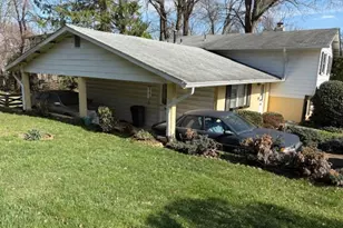 210 Courthouse Cir SW, Vienna, VA 22180 - Photo 7