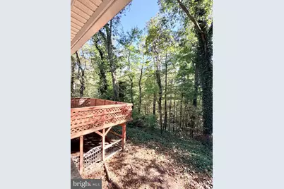 9513 Stevebrook Road, Fairfax, VA 22032 - Photo 3