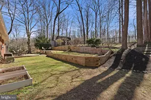 5613 Eastbourne Dr, Springfield, VA 22151 - Photo 25