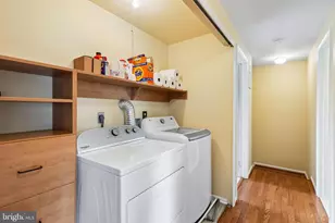 12810 Lady Fairfax Cir, Herndon, VA 20170 - Photo 37