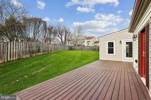 12810 Lady Fairfax Cir, Herndon, VA 20170 - Photo 13