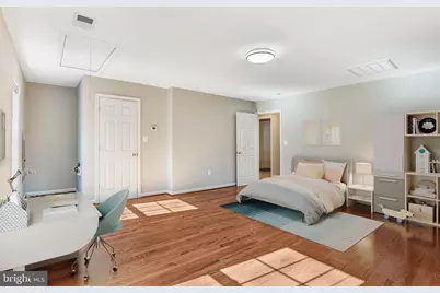 9720 Five Oaks Road, Fairfax, VA 22031 - Photo 13