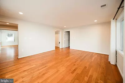 9720 Five Oaks Road, Fairfax, VA 22031 - Photo 13