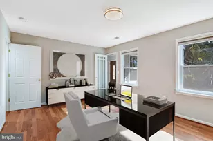 9720 Five Oaks Rd, Fairfax, VA 22031 - Photo 11