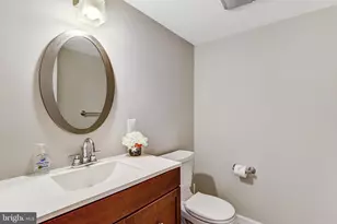 9720 Five Oaks Rd, Fairfax, VA 22031 - Photo 45