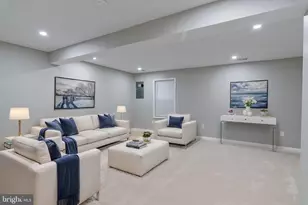 4445 Holly Ave, Fairfax, VA 22030 - Photo 31