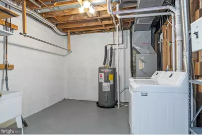 4445 Holly Avenue, Fairfax, VA 22030 - Photo 37