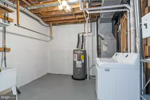 4445 Holly Ave, Fairfax, VA 22030 - Photo 37