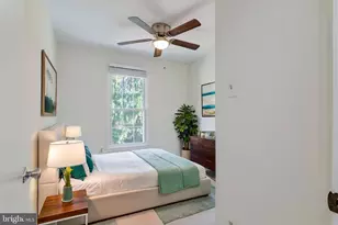 4445 Holly Ave, Fairfax, VA 22030 - Photo 27