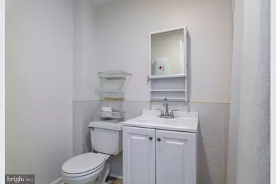 4445 Holly Avenue, Fairfax, VA 22030 - Photo 35