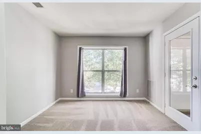 10300 Appalachian Circle #307, Oakton, VA 22124 - Photo 11