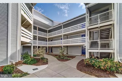 10300 Appalachian Circle #307, Oakton, VA 22124 - Photo 3