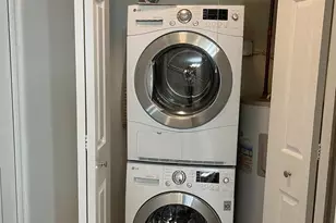 10300 Appalachian Cir, Oakton, VA 22124 - Photo 17