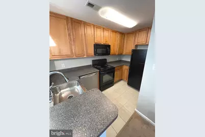 10300 Appalachian Circle, Oakton, VA 22124 - Photo 5